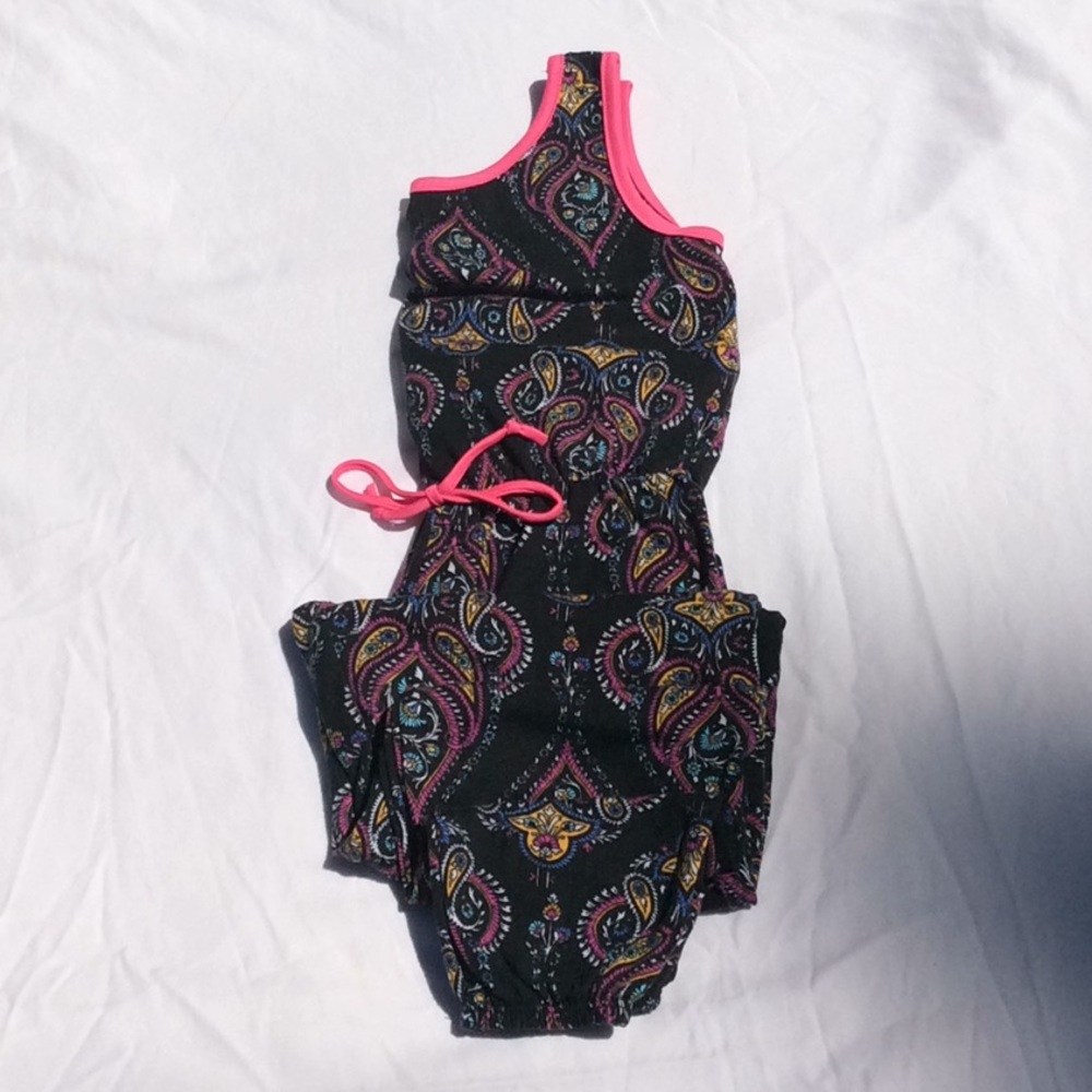 Girls size Small (7/8) Romper pants by Rue juju.